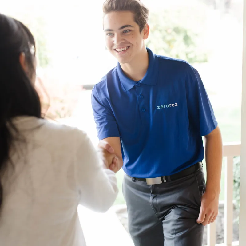 zerorez technician, shaing hands with customer