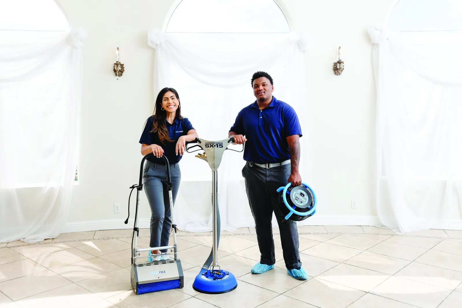 tile and grout cleaners from zerorez with tool on white tile